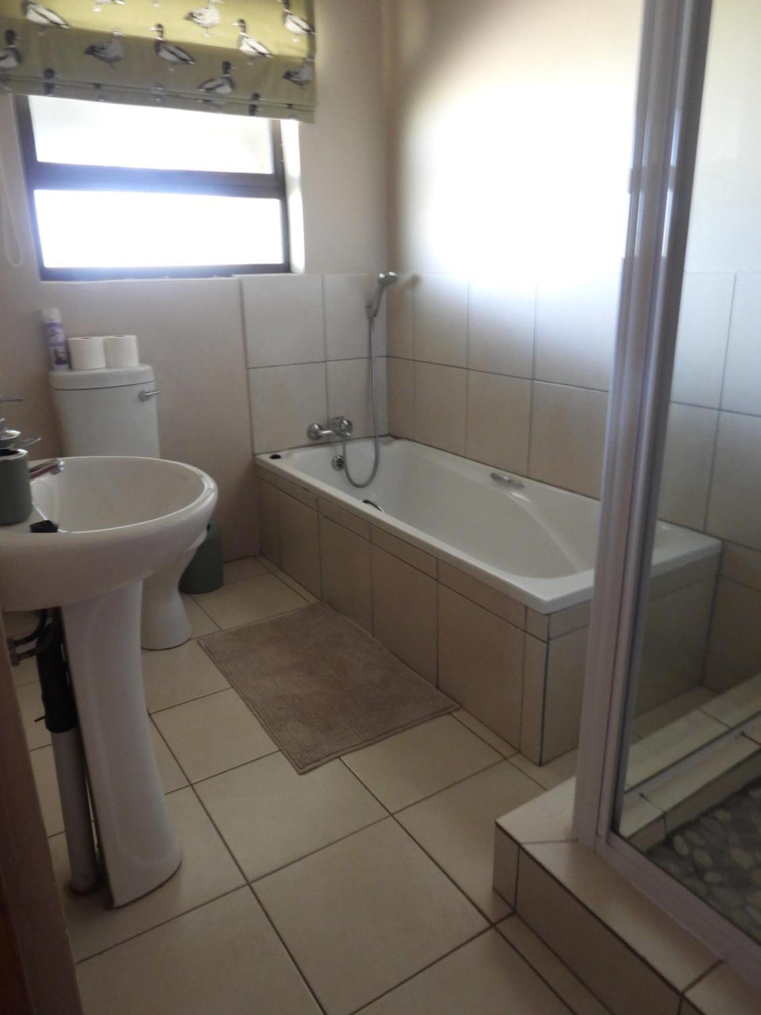 The Ranch House At African Safari Lodge Grahamstown Bagian luar foto
