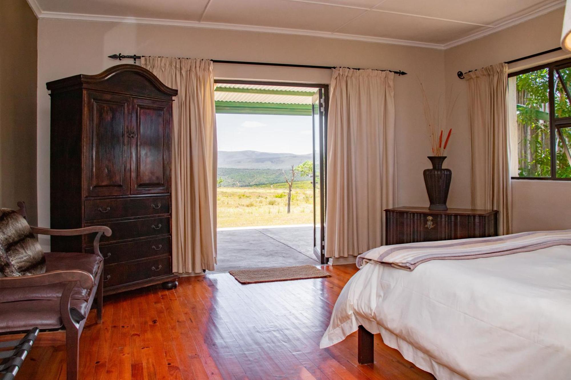 The Ranch House At African Safari Lodge Grahamstown Bagian luar foto